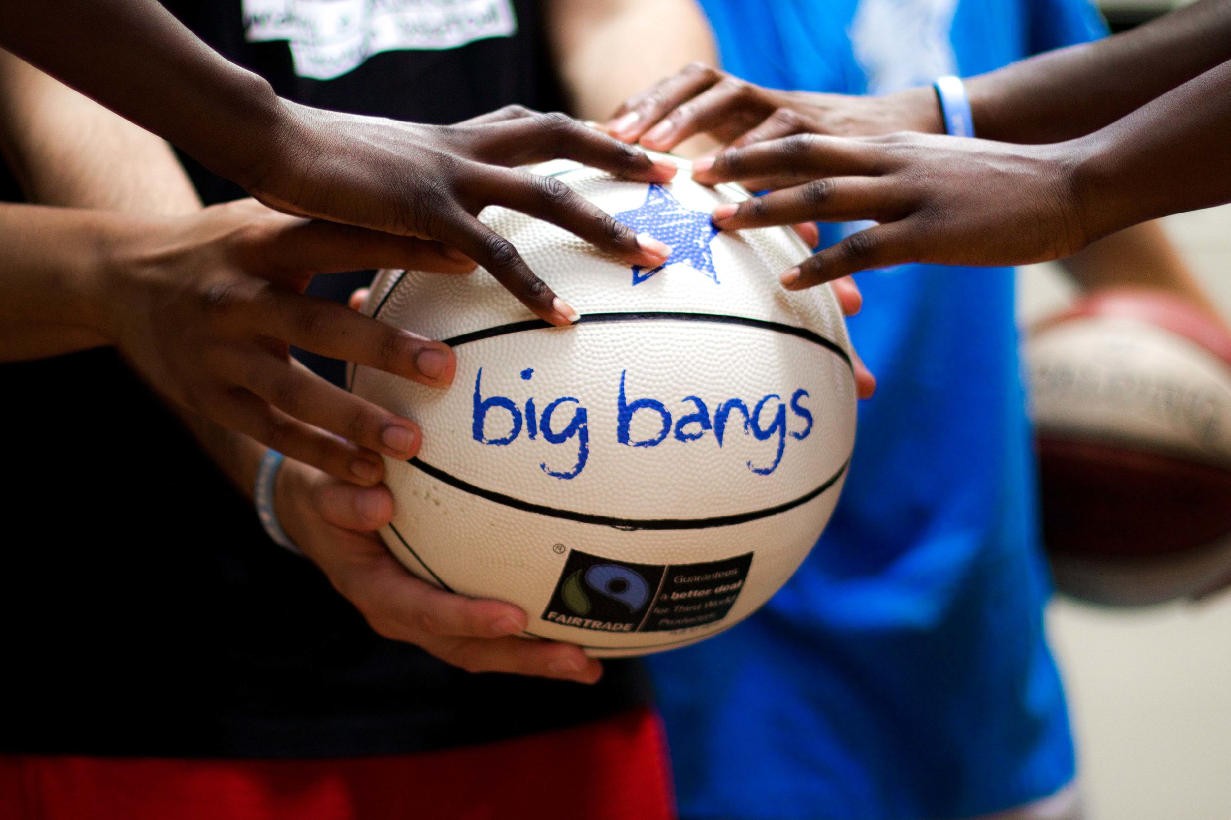 L’impact humanitaire à travers le Basketball